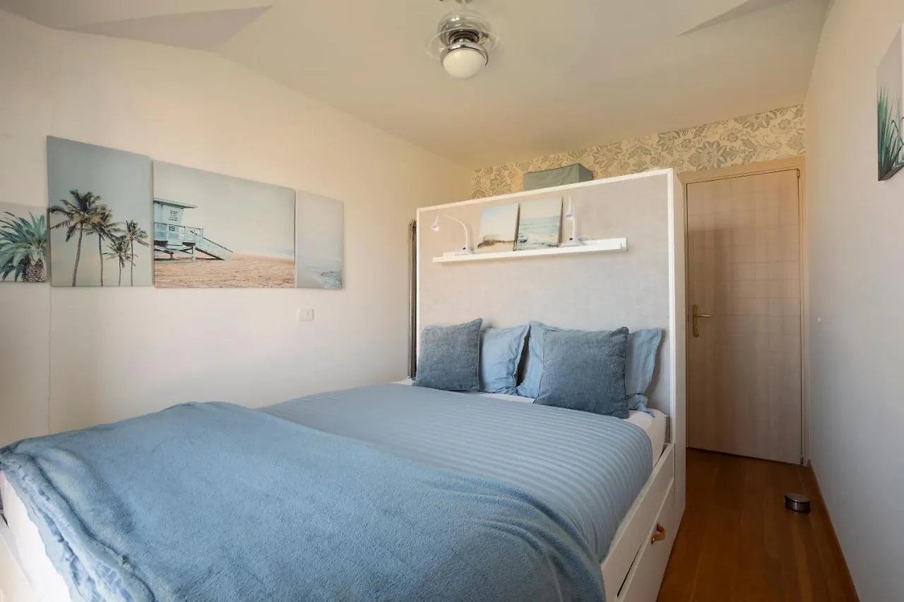 Apartment Zuri-Sea Wiev Zambratija